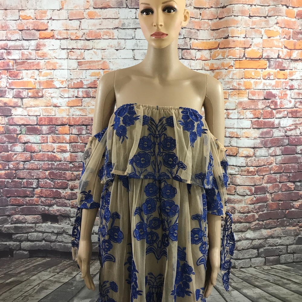 BOHO TIE SLEEVE EMBELLISHED MESH TOP - Picture 2 of 6